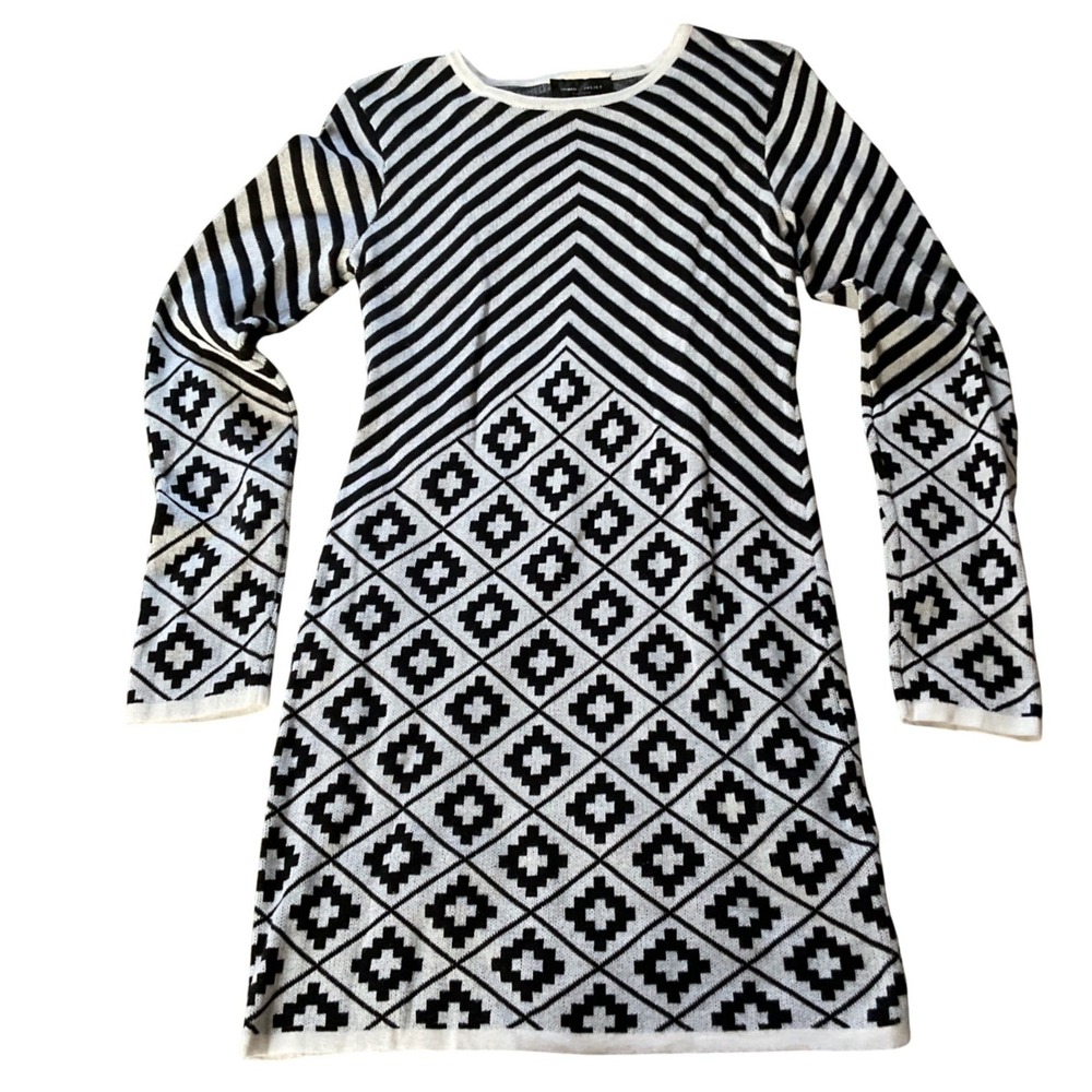 Romeo +‎ Juliet Couture Black White Geometric Knit Sweater Dress Large